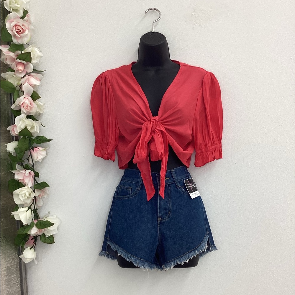 Maleah ruffled sleeve front tie top red